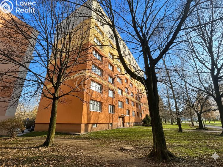 Продажа квартиры 2+1 Ostrava, Vlasty Vlasákové 946/18 č. 1