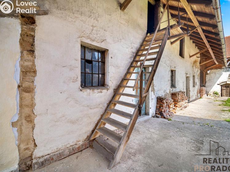 Продажа склада Holetín č. 4