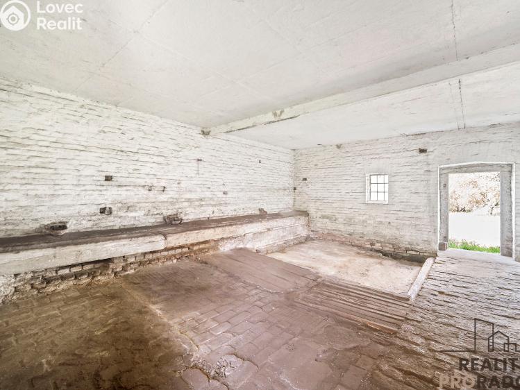 Продажа склада Holetín č. 5