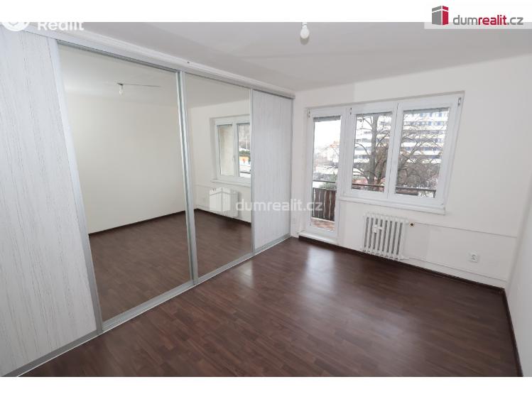 Pronájem bytu 3+1 Praha 6, Pod Královkou č. 19