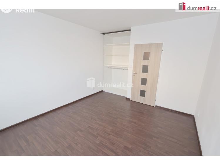 Pronájem bytu 3+1 Praha 6, Pod Královkou č. 28