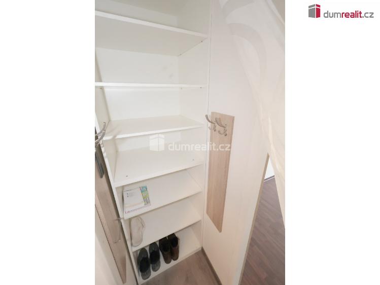 Pronájem bytu 3+1 Praha 6, Pod Královkou č. 36