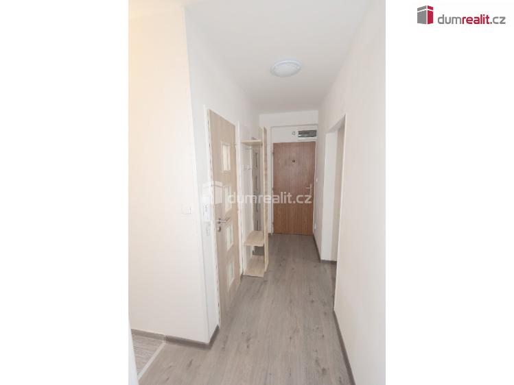 Pronájem bytu 3+1 Praha 6, Pod Královkou č. 38