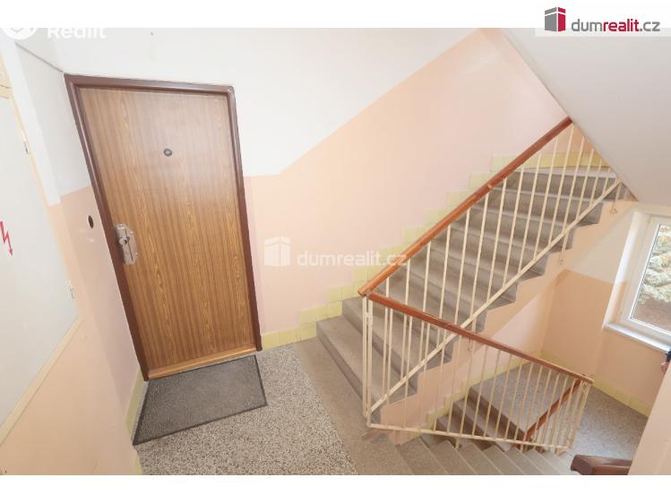 Pronájem bytu 3+1 Praha 6, Pod Královkou č. 48