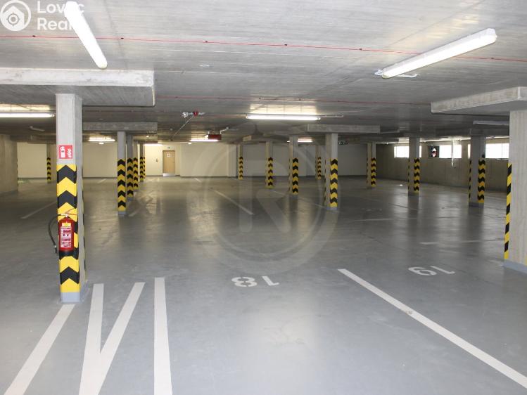 Pronájem garážového stání České Budějovice, Na Zlaté stoce č. 1