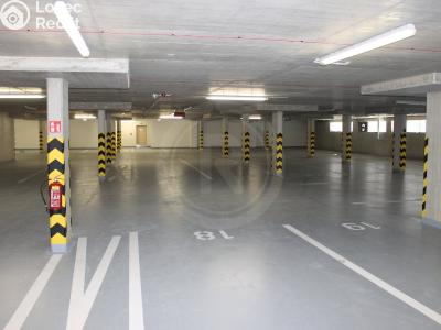 Pronájem garážového stání České Budějovice, Na Zlaté stoce č. 1