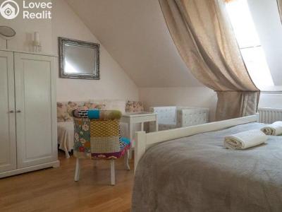 Pronájem bytu 3+KK Praha, Lublaňská č. 2