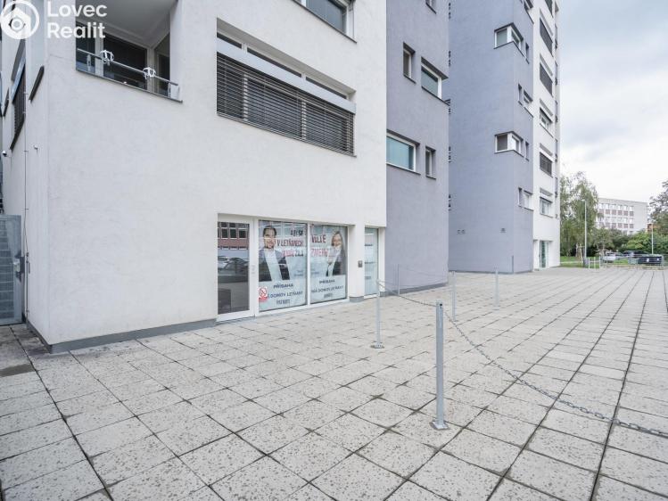 Prodej bytu 2+KK Praha, Třinecká 769 č. 18