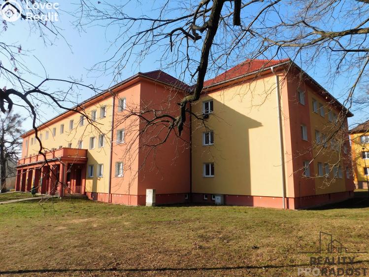 Pronájem bytu 2+1 Hodonín, Erbenova 2990/20 č. 12