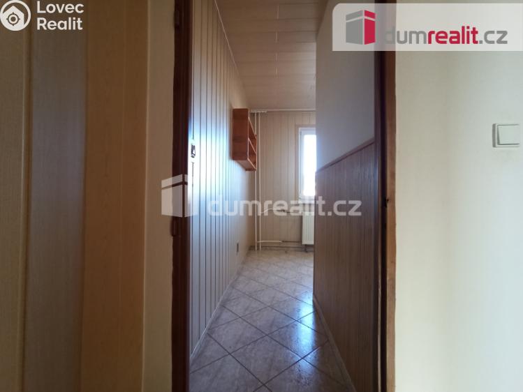 Pronájem bytu 2+1 Ostrov, Severní č. 10