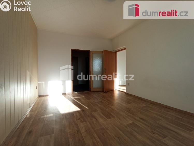 Pronájem bytu 2+1 Ostrov, Severní č. 16