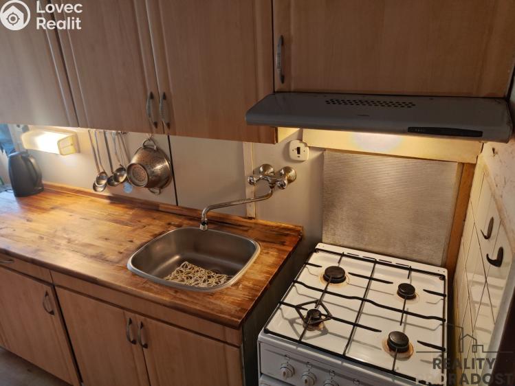 Prodej bytu 3+1 Chomutov, Kyjická č. 9