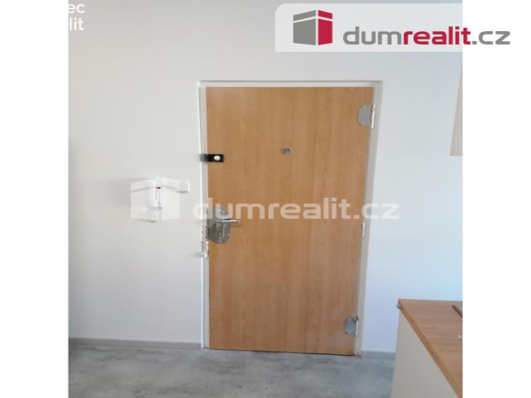 Pronájem bytu 2+1 Karlovy Vary, Janáčkova č. 10