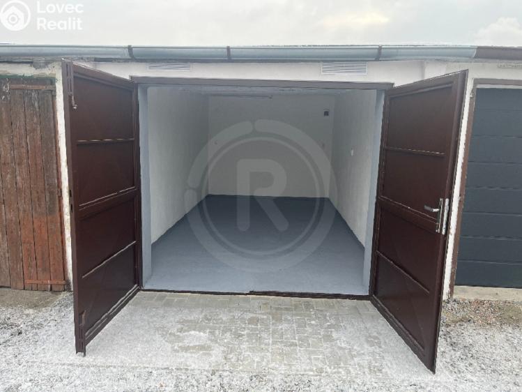 Pronájem garáže České Budějovice, Nádražní č. 4