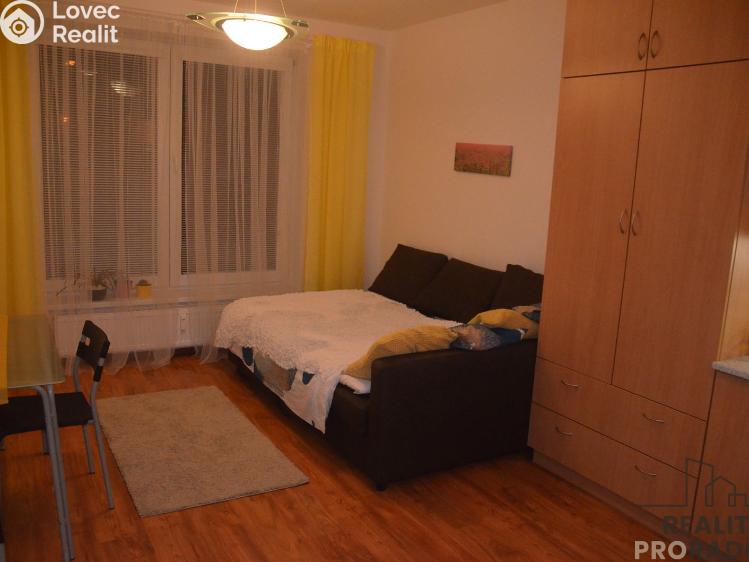 Оренда квартири 1+KK Brno, Zderadova č. 4