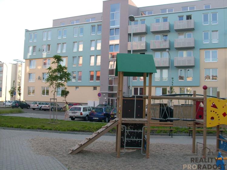 Оренда квартири 1+KK Brno, Zderadova č. 14