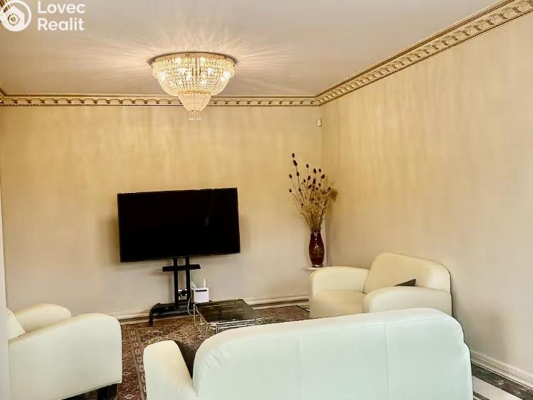 Pronájem rodinného domu Praha, Na jahodách č. 3