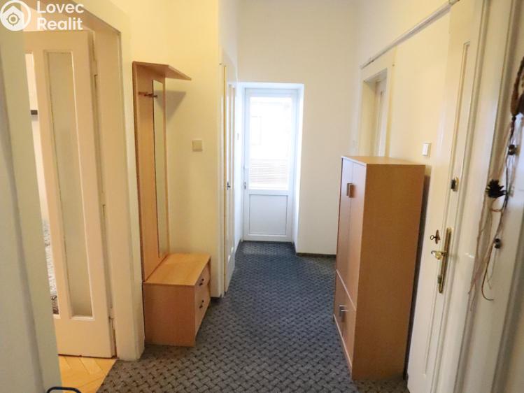 Pronájem bytu 1+1 Praha, Ohnivcova 660/29 č. 7