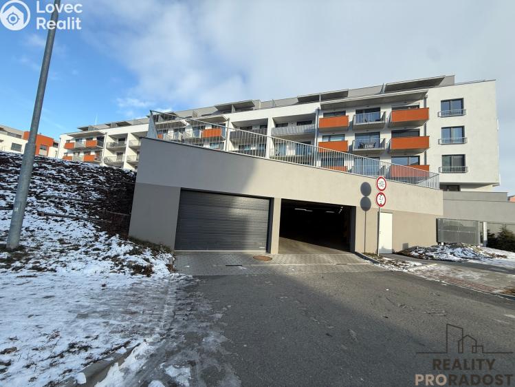 Pronájem garážového stání Olomouc, Aloise Rašína 345/8 č. 1