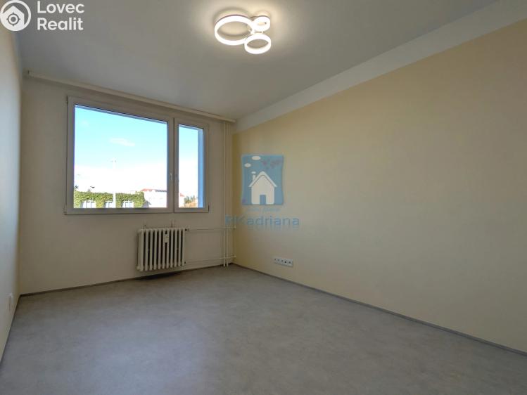 Pronájem bytu 4+1 Praha, Chalabalova č. 7