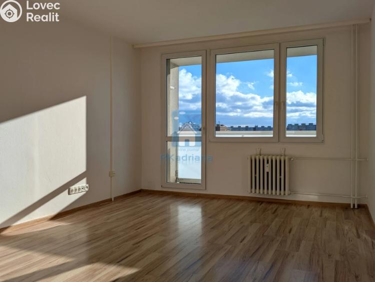 Pronájem bytu 4+1 Praha, Chalabalova č. 9