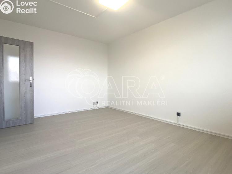 Pronájem bytu 1+1 Brno, Kamínky 284/11 č. 7