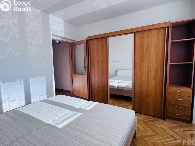 Pronájem bytu 3+1 Břeclav, Bří. Mrštíků 2475/17 č. 10