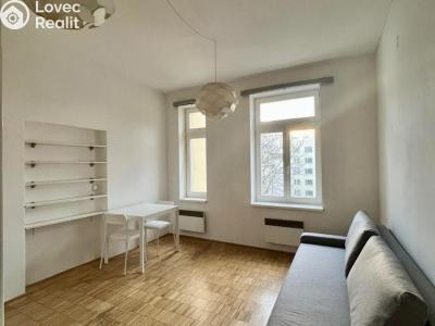 Pronájem bytu 1+KK Praha, Zenklova č. 4