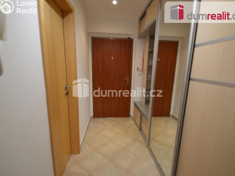 Pronájem bytu 1+KK Praha 9, Trmická č. 3