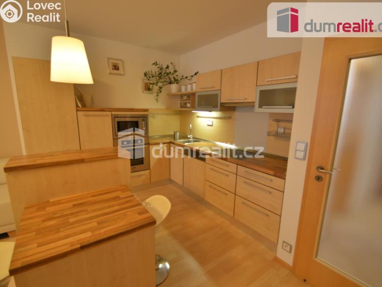 Pronájem bytu 1+KK Praha 9, Trmická č. 6