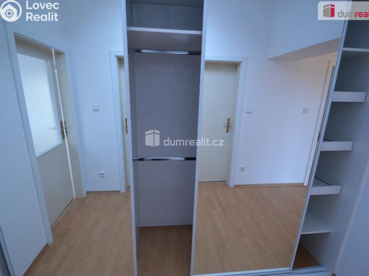 Оренда сімейного будинку Jeneč, Úhonická č. 17