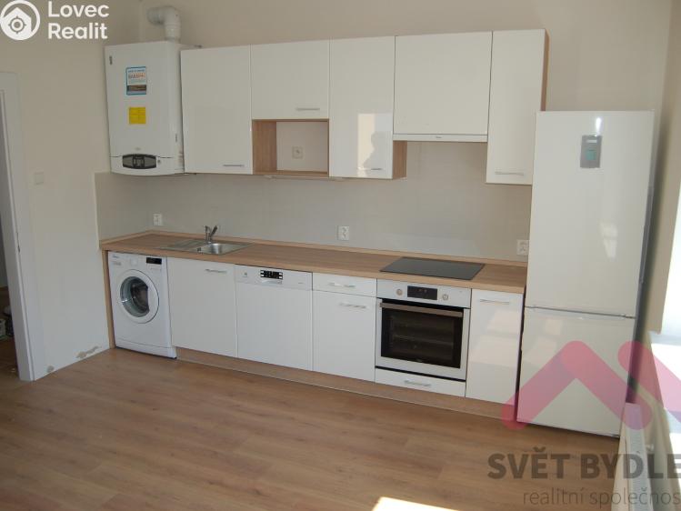 Pronájem bytu 3+KK Praha, Přechodní 733/13 č. 1