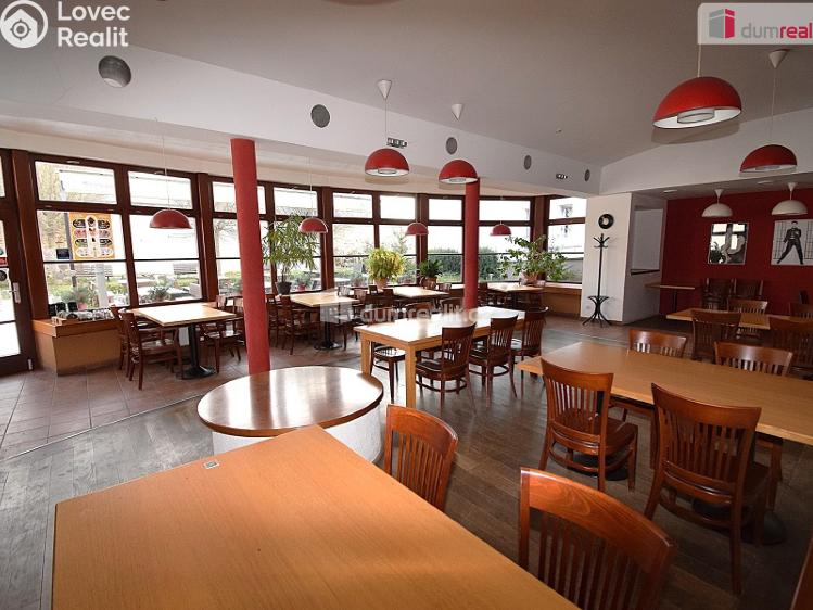 Pronájem restaurace Praha-Benice, Květnového povstání č. 1