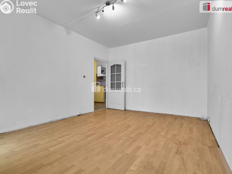 Prodej bytu 2+1 Karlovy Vary, Závodu míru č. 11