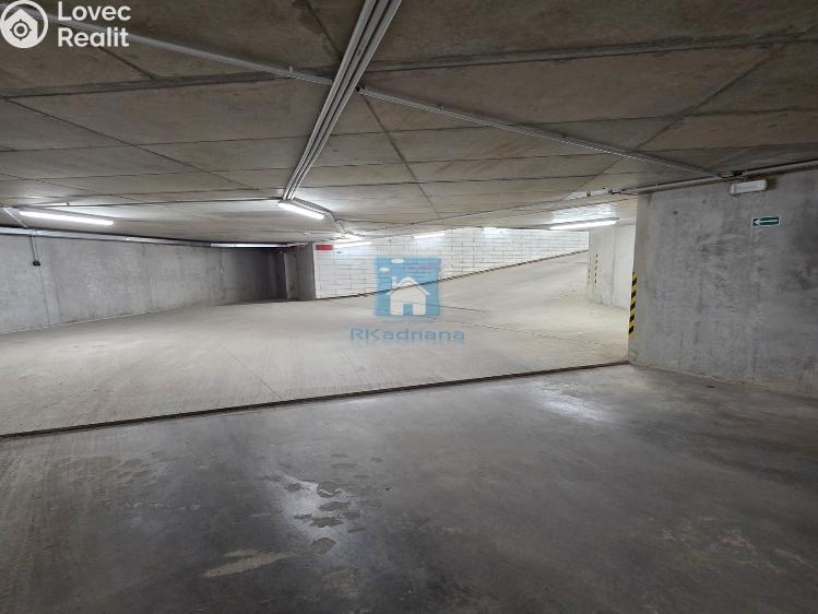 Pronájem garážového stání Plzeň, Rejskova č. 6