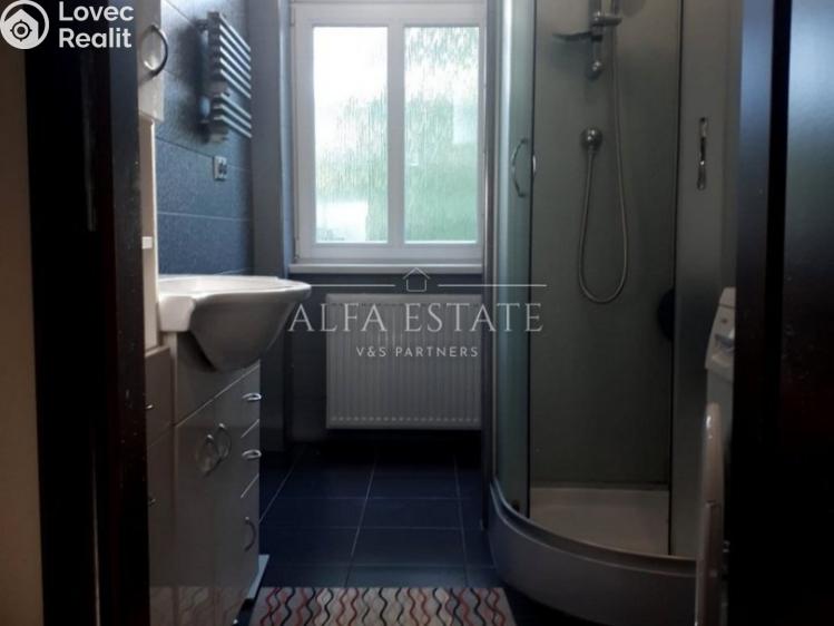 Pronájem bytu 2+KK Karlovy Vary, Nebozízek č. 4