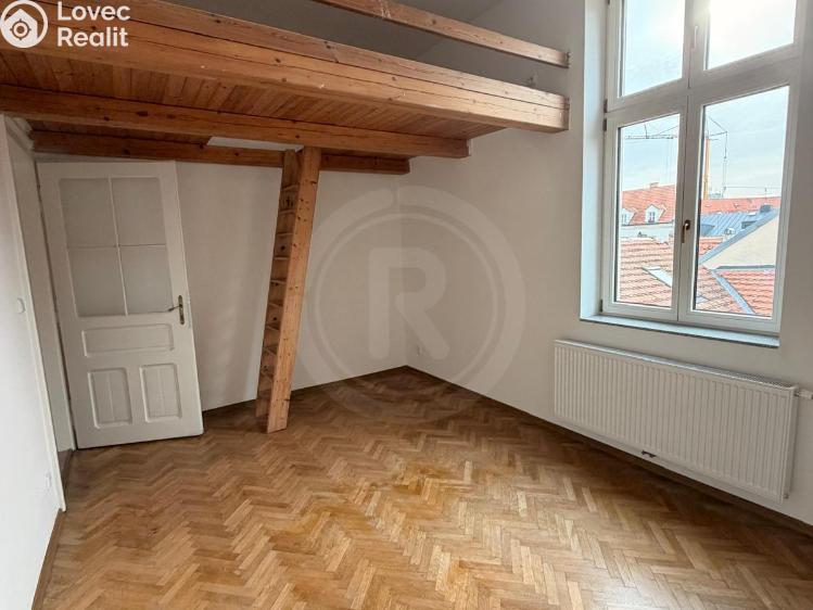 Sale apartment 3+KK České Budějovice, Karla IV. 104/2 č. 12