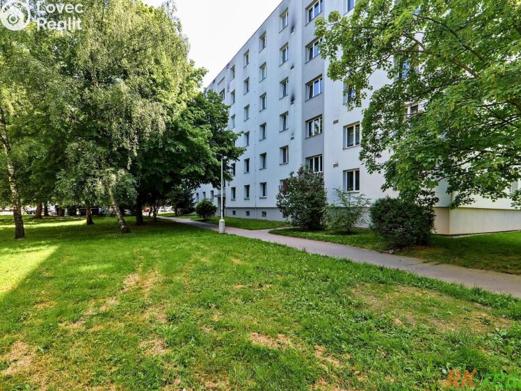 Pronájem bytu 2+KK Praha, Choceradská č. 21