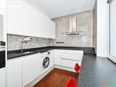 Pronájem bytu 2+KK Praha, Choceradská č. 3