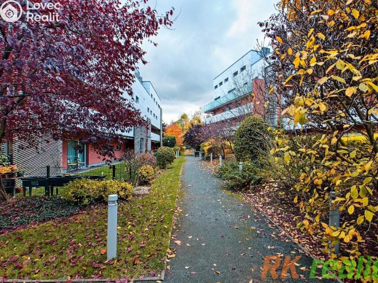 Pronájem bytu 3+KK Praha, Kolejní č. 11