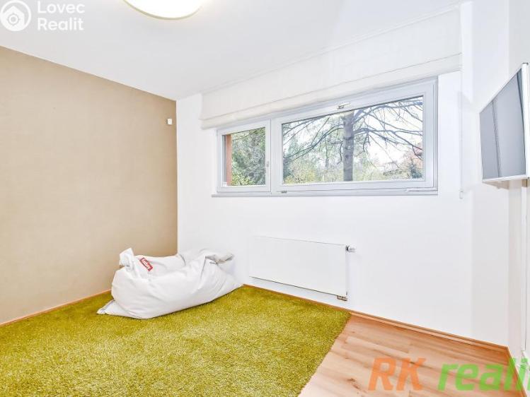 Pronájem bytu 3+KK Praha, Kolejní č. 13