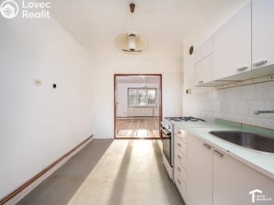 Prodej bytu 2+1 Pardubice, Dašická č. 4