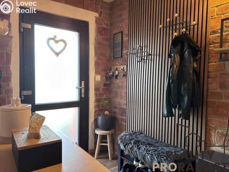 Продажа семейного дома Kuchařovice, Znojemská č. 15