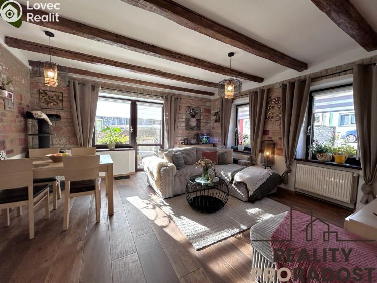 Prodej rodinného domu Kuchařovice, Znojemská č. 1