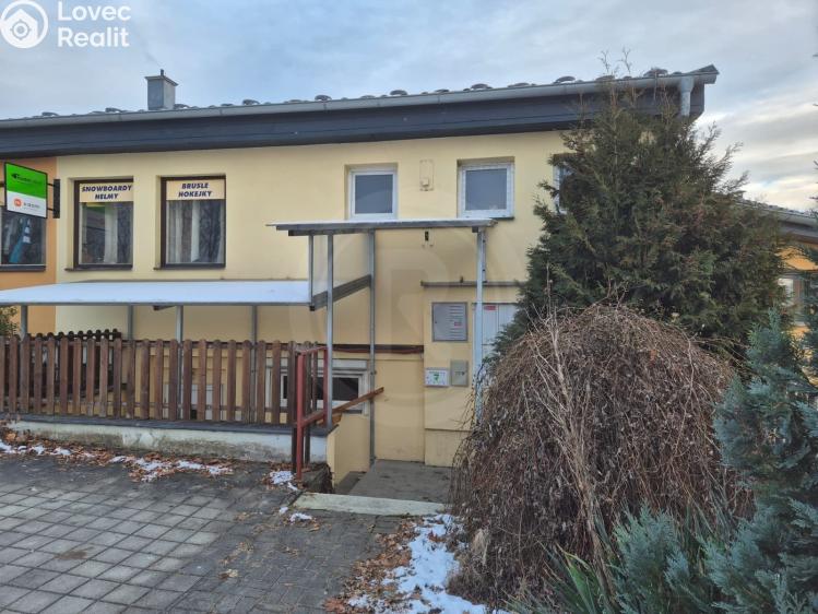 Rent commercial space Boršov nad Vltavou, Poříčská 282 č. 7