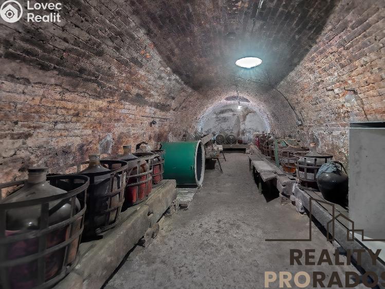 Prodej vinného sklepa Strachotice č. 1
