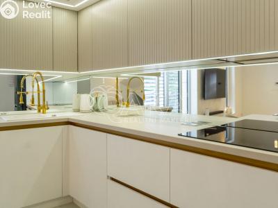 Prodej rodinného domu Rostoklaty č. 3