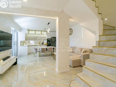 Prodej rodinného domu Rostoklaty č. 5