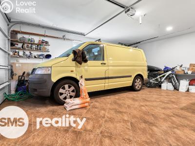 Продаж сімейного будинку Praha, Armády č. 8