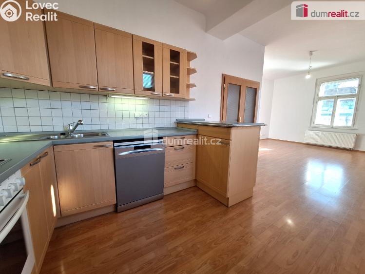 Rent apartment 2+KK Praha 7, Kamenická č. 18